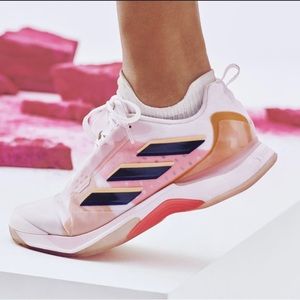 Adidas Avacourt new with tags size 7 1/2 tennis shoes
